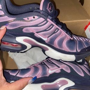 Purple air max plus
